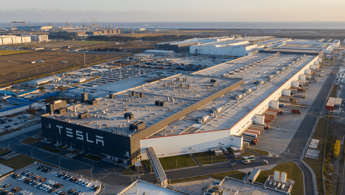 淄博全新打卡地 特斯拉“超級工廠”萬象匯快閃，點亮家庭出行新體驗